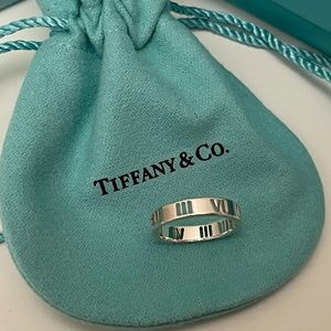 Tiffany Atlas Narrow Ring - Size 5